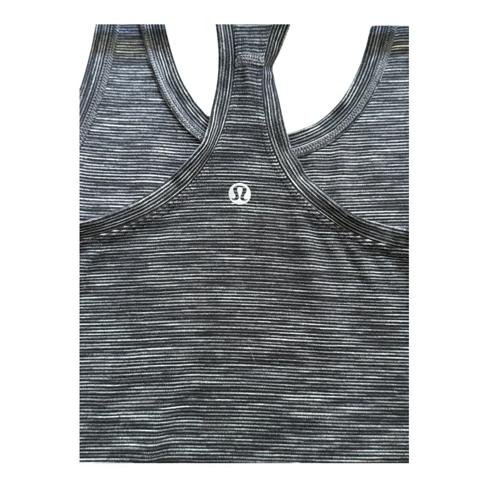 Women’s Lululemon Stretchy Racerback Tank Top! Grey Black Stripe! Size 6! - Picture 5 of 6